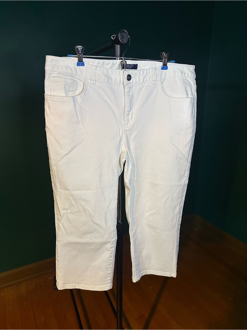 White Women’s Crop Jeans